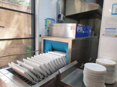 Apakah Mesin Pencuci Piring Komersial Ukurannya Sama dengan Mesin Pencuci Pir...