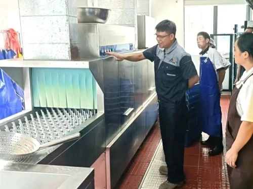 Mengapa ide yang bagus untuk memiliki mesin pencuci piring komersial